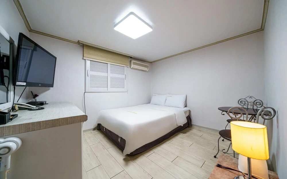 Hotel Yam - Paju Geumchon