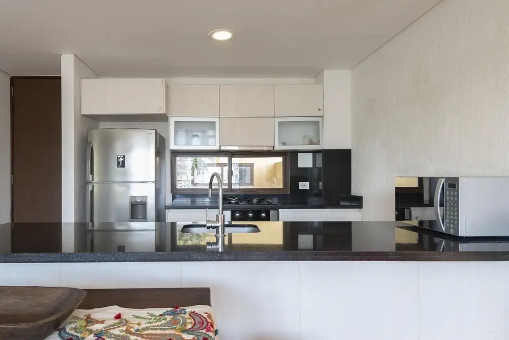 Spacious Loft @ Parque de Los Novios w/ wifi steps from the beac