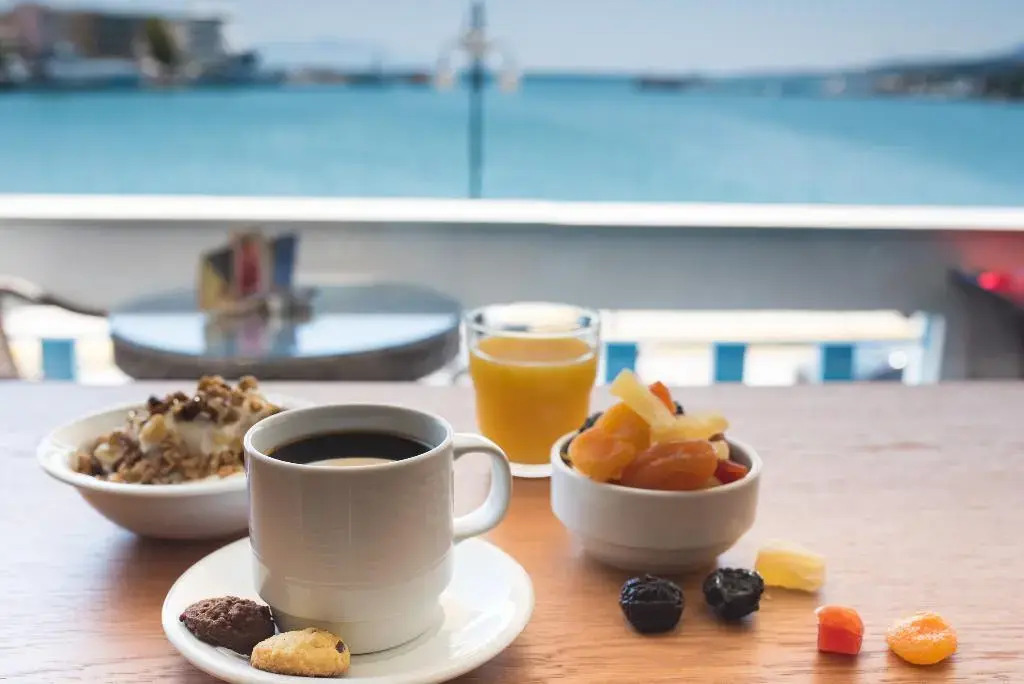 Lesvion Hotel