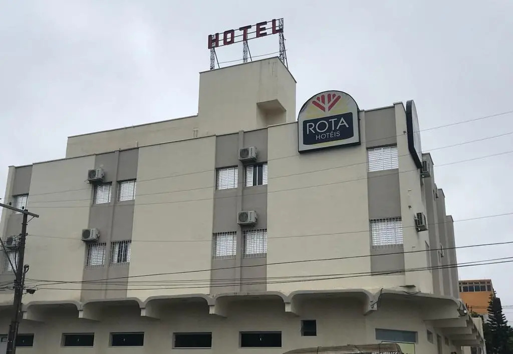 Atrium Hotel
