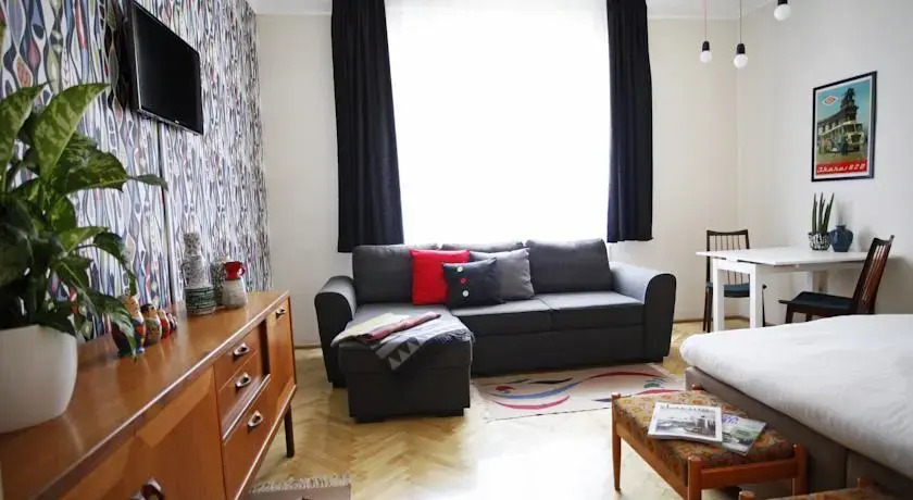Molnar Design Apartment