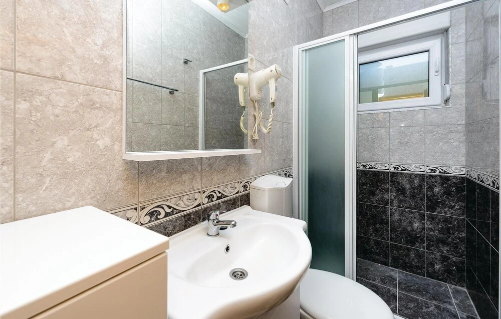 Awesome Home in Klek With Wifi and 1 Bedrooms