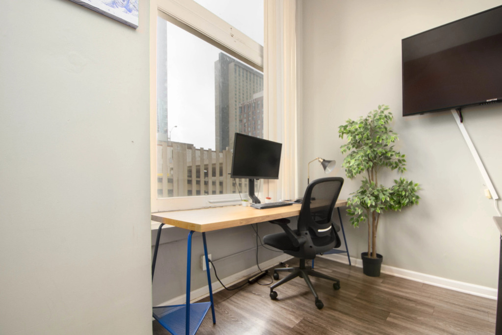 Downtown Denver Loft Style 2BR Apartment