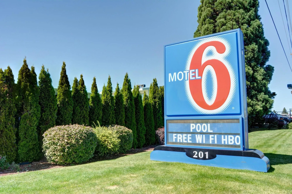 Motel 6-Bend, OR