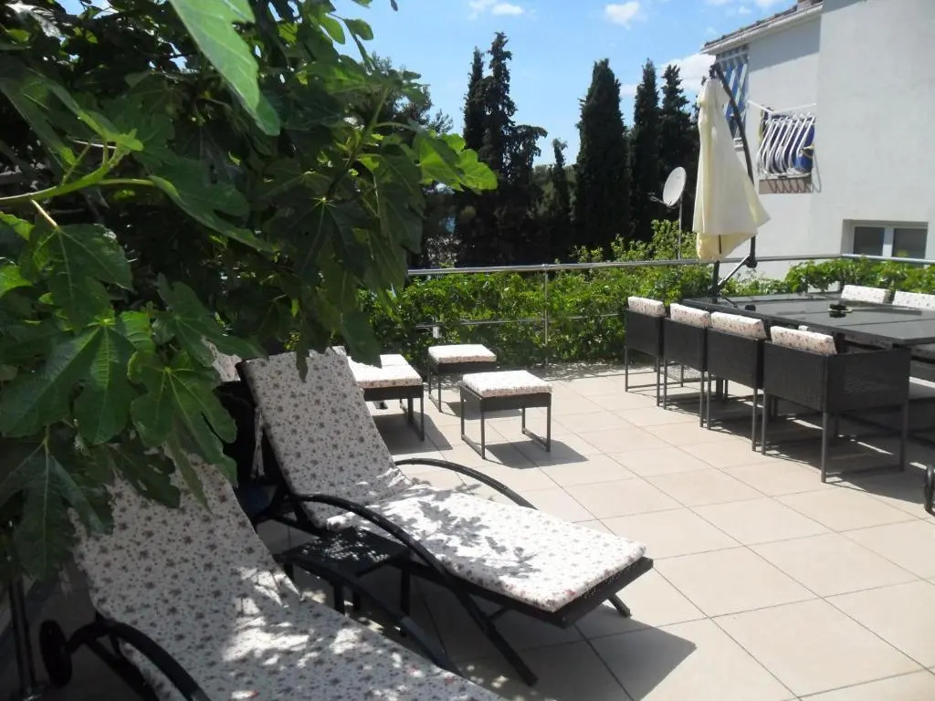 Apartments Villa Natali - Heating Pool