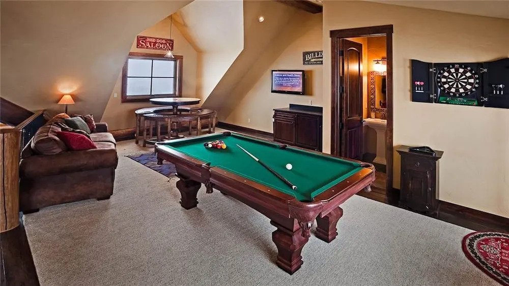 Lookout Lodge