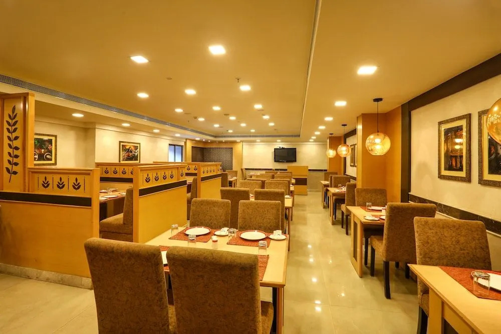 Hotel Aadithya