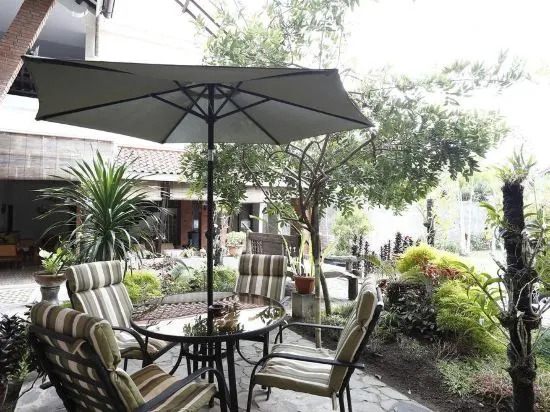 Rumah Kayen Family Homestay