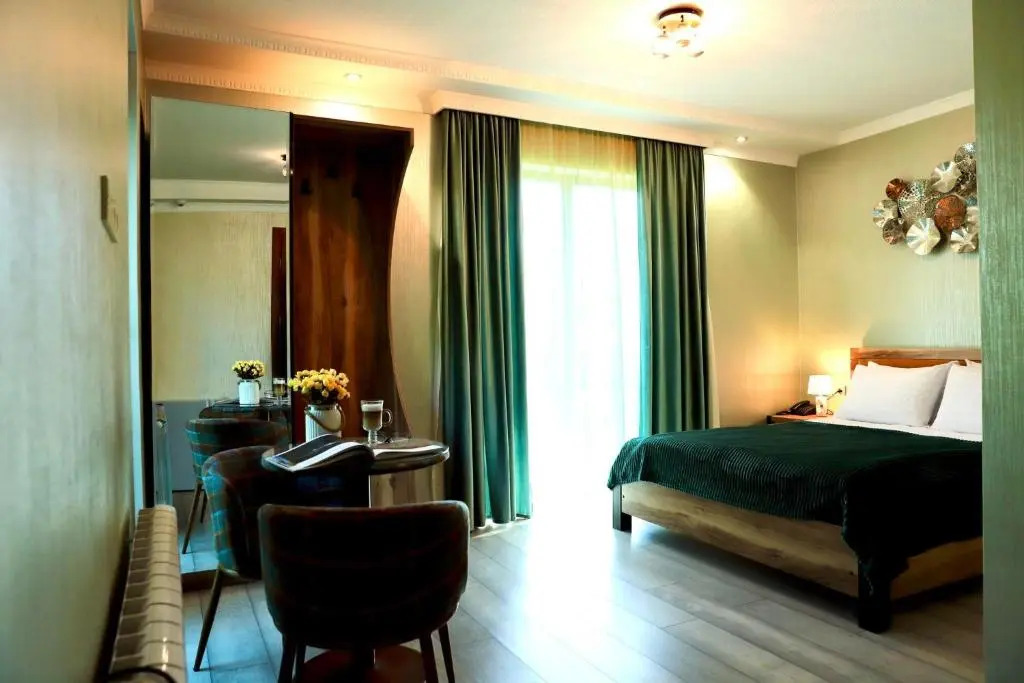 Hotel Gold Tower