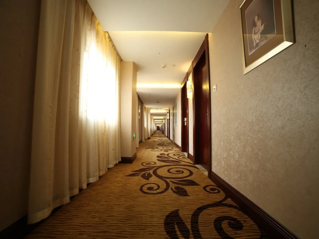 Chengdu Yijin Hotel