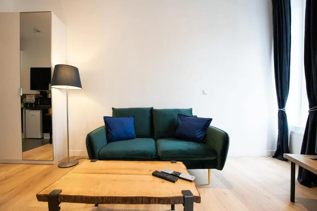 Le Romanée - Très joli studio moderne tout confort proche place Valmy