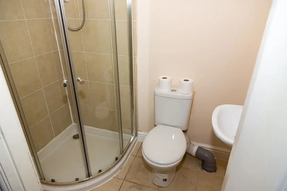 Alexander Apartments Rooms 2
