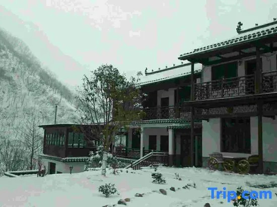Yunding Resorts