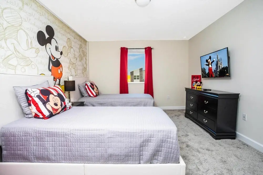 Marvelous 7Bd 5Ba Family Friendly w Gameroom Pool Close to Disney 1201