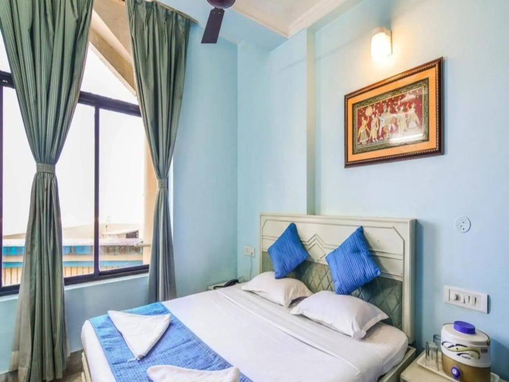 Hotel Niladri