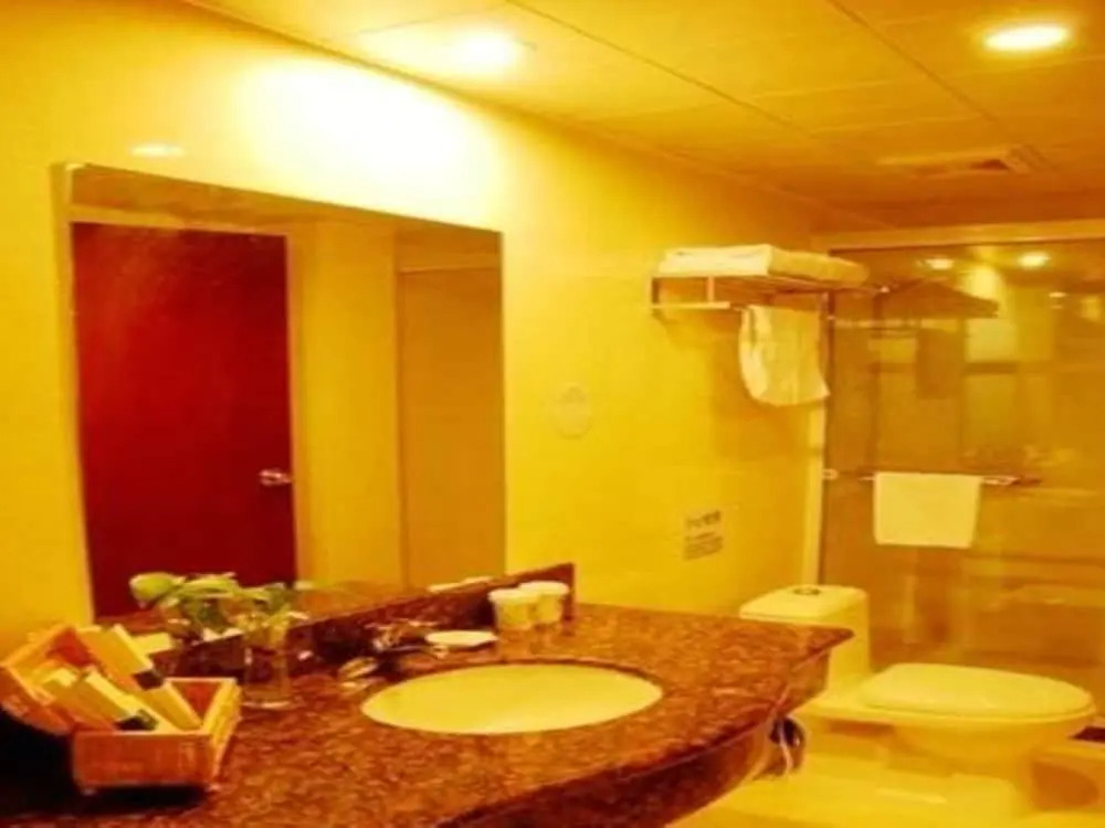 GreenTree Inn ShangHai PuDong New District TangQiao Metro Station Expr