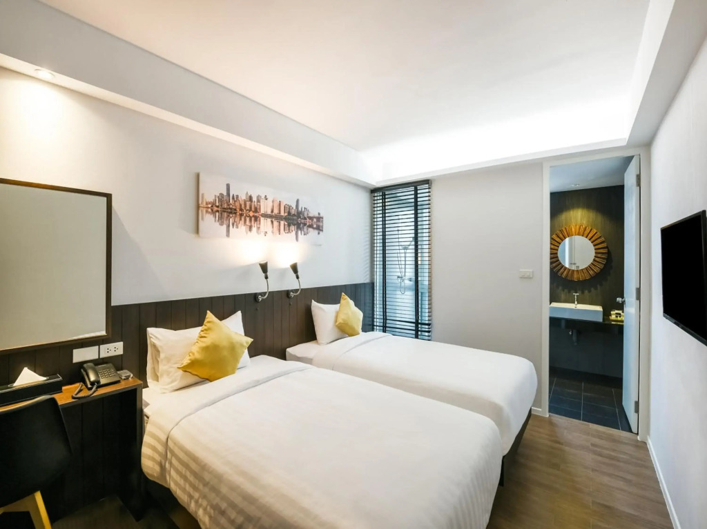 Kitzio House Hotel