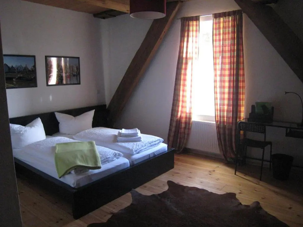 To`n Schlagboom