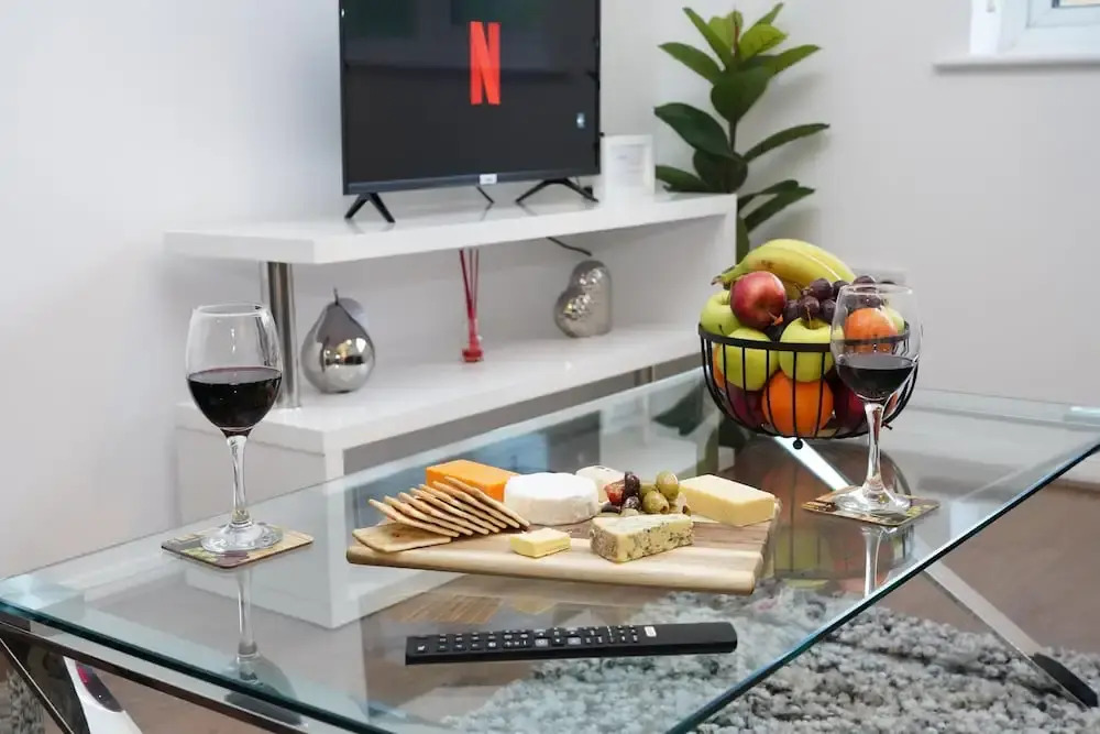 4guests-parking-2br-familyfriendly