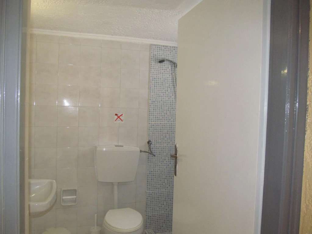 Aquarius Apartments