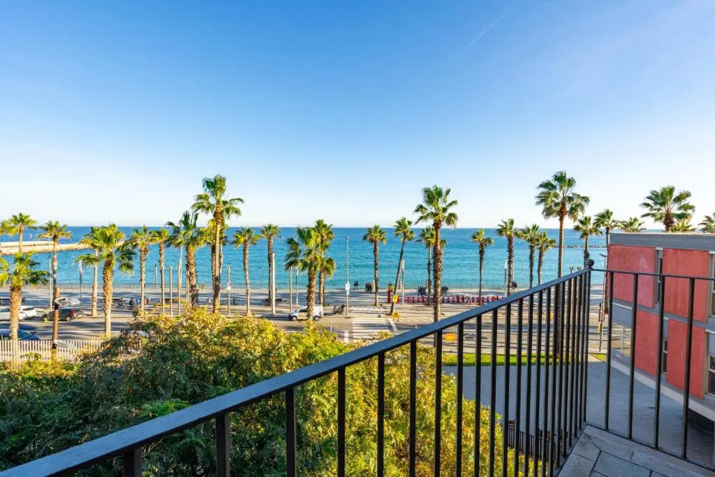 Kronos on the Beach suite 3