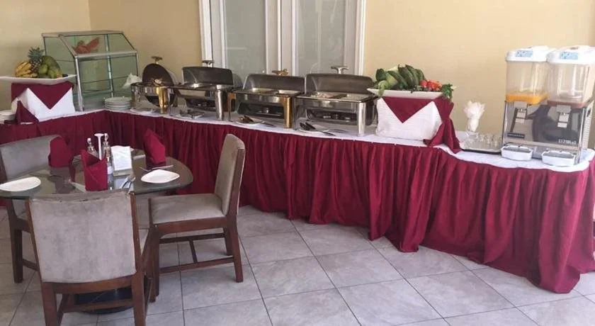 ShaMooL Hotel