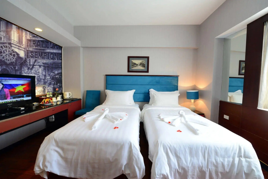 Ja Cosmo Hotel and Spa