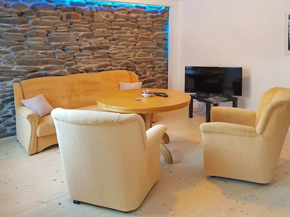 Spacious Apartment in Upper Harz near River