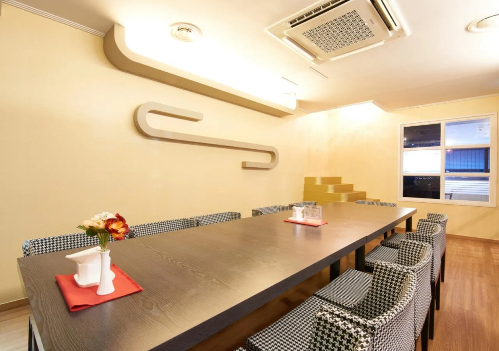Shin Shin Hotel