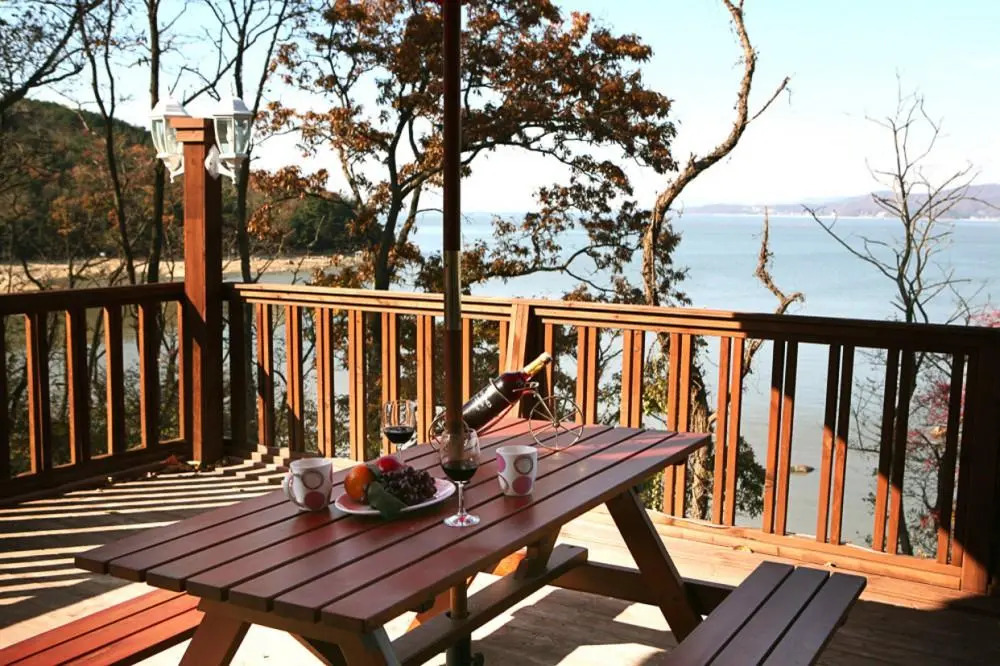 Sugi Beach
