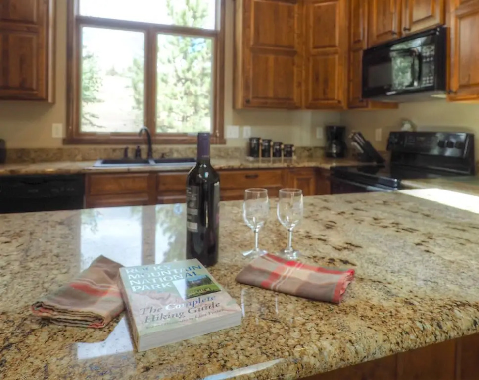 Eagle Pointe - 3 Br Townhouse