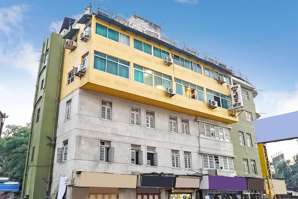 Hotel Tushar
