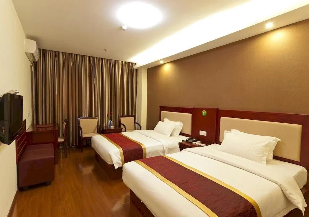 Kaiyi Hotel
