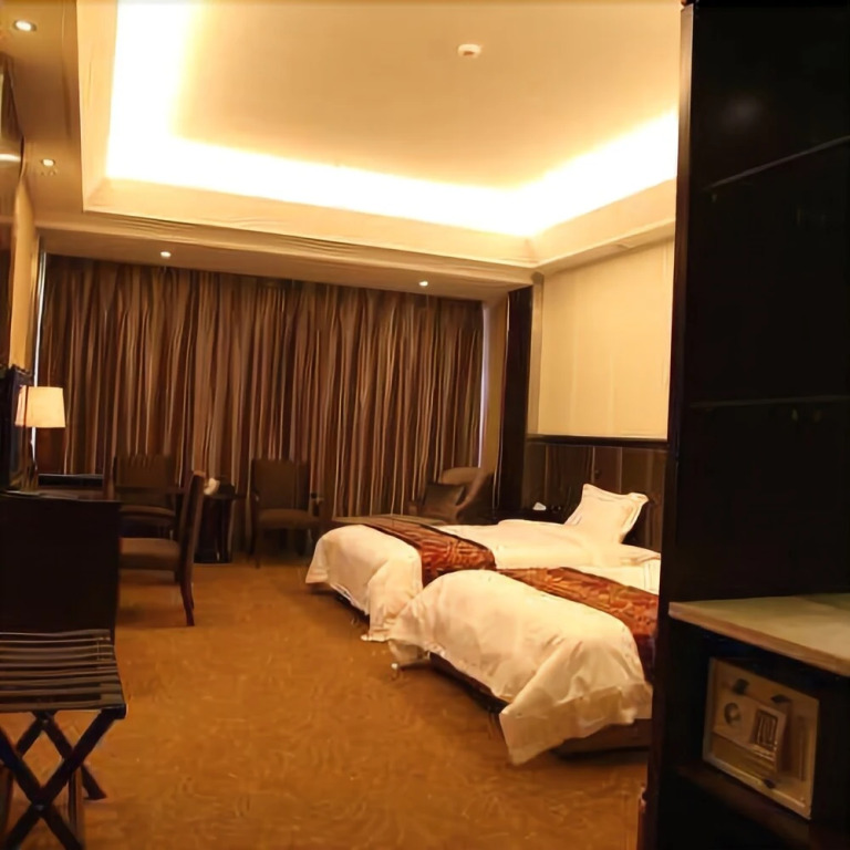 Lingyue Hotel Changyang