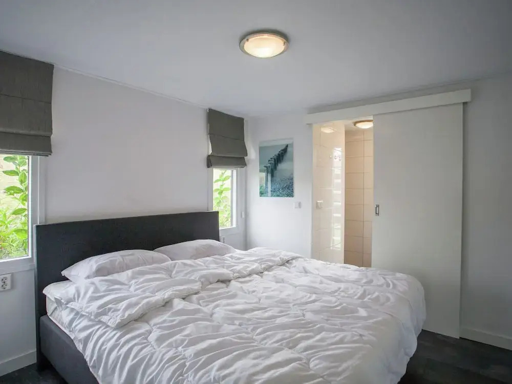 Lovely Holiday Home in Kattendijke near Centre