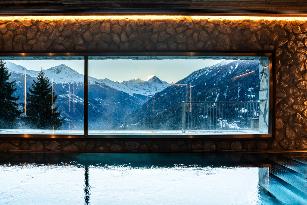 Dent Blanche Resort - TemptingPlaces Collection
