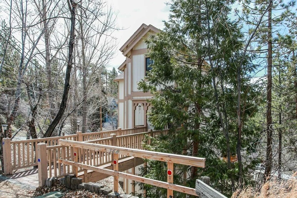 Hillside Retreat-1846 by Big Bear Vacations