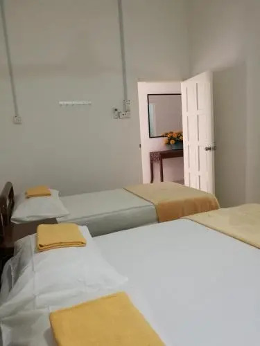 Ala Beach Lodge