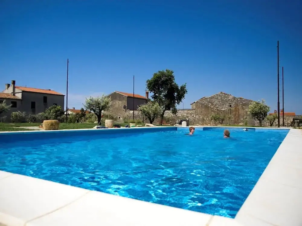 Apartment in Valbandon Near Beach & Fazana