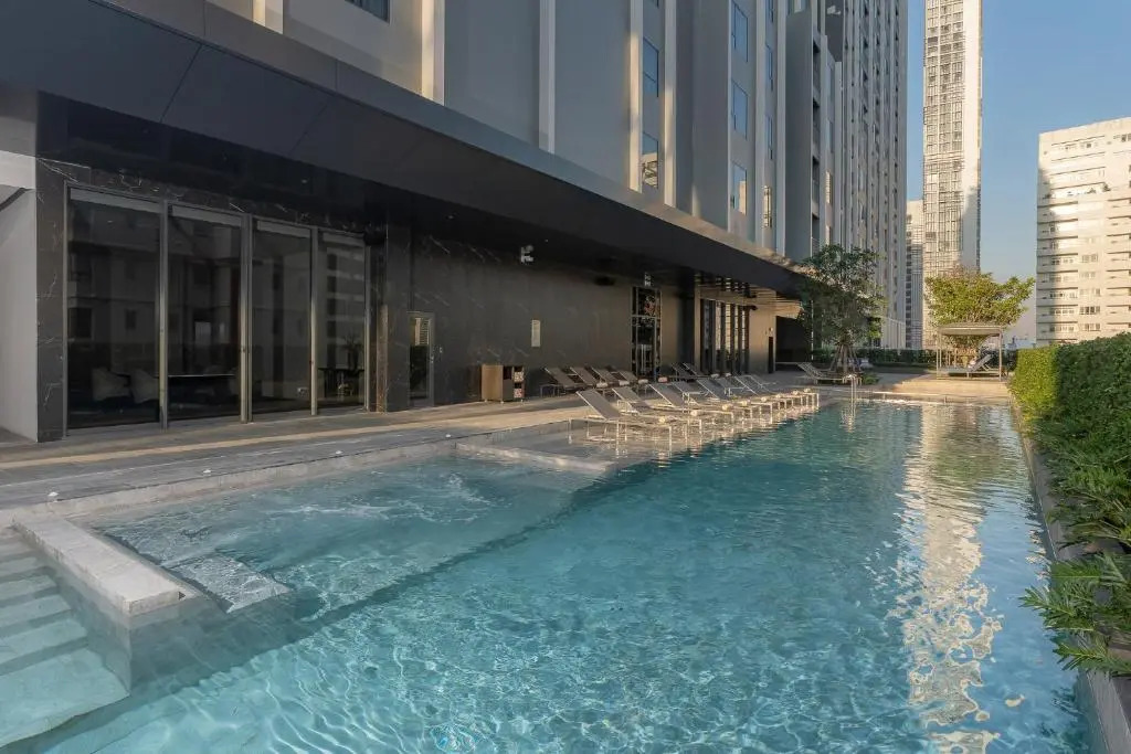 Staybridge Suites Bangkok Sukhumvit by IHG