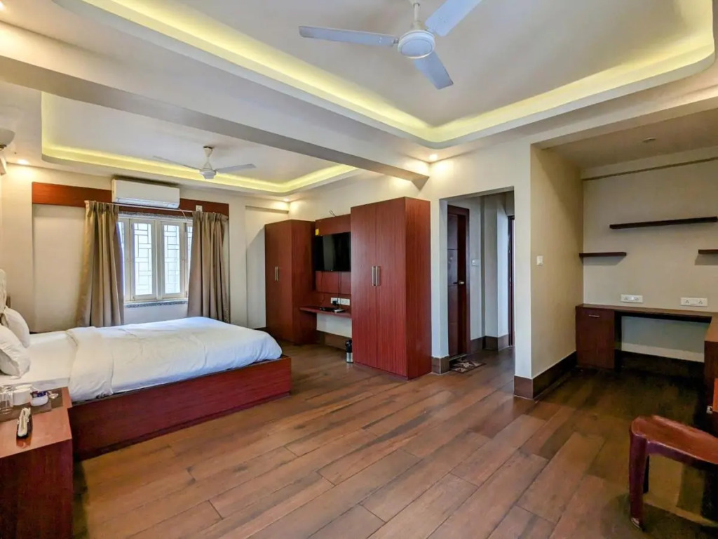The Aster Enclave Hotel