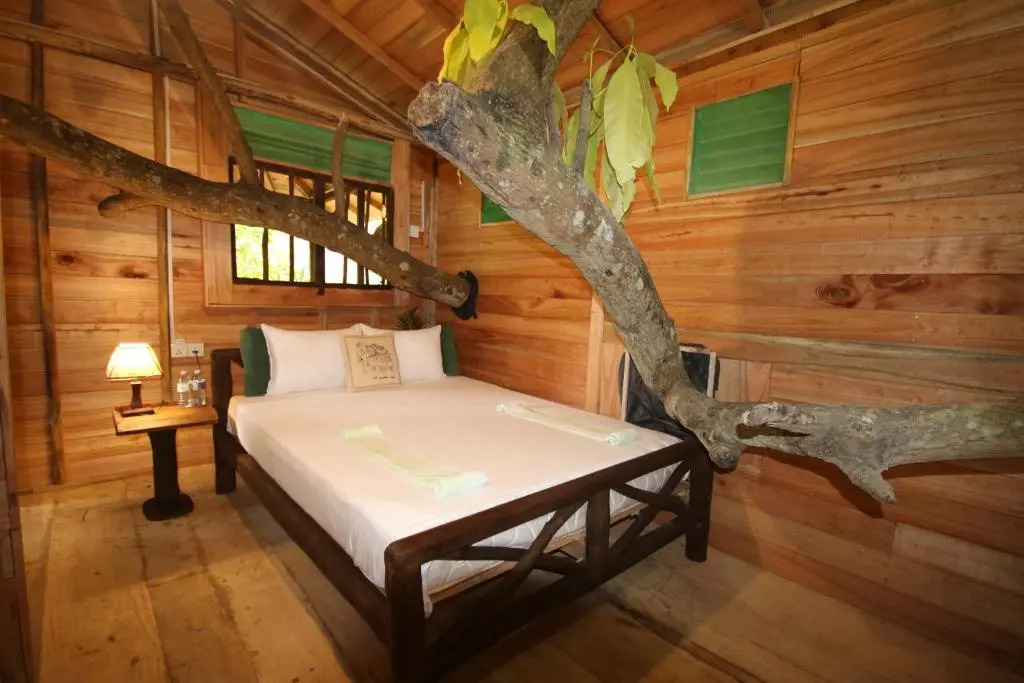 Green Park and Eco Tree House