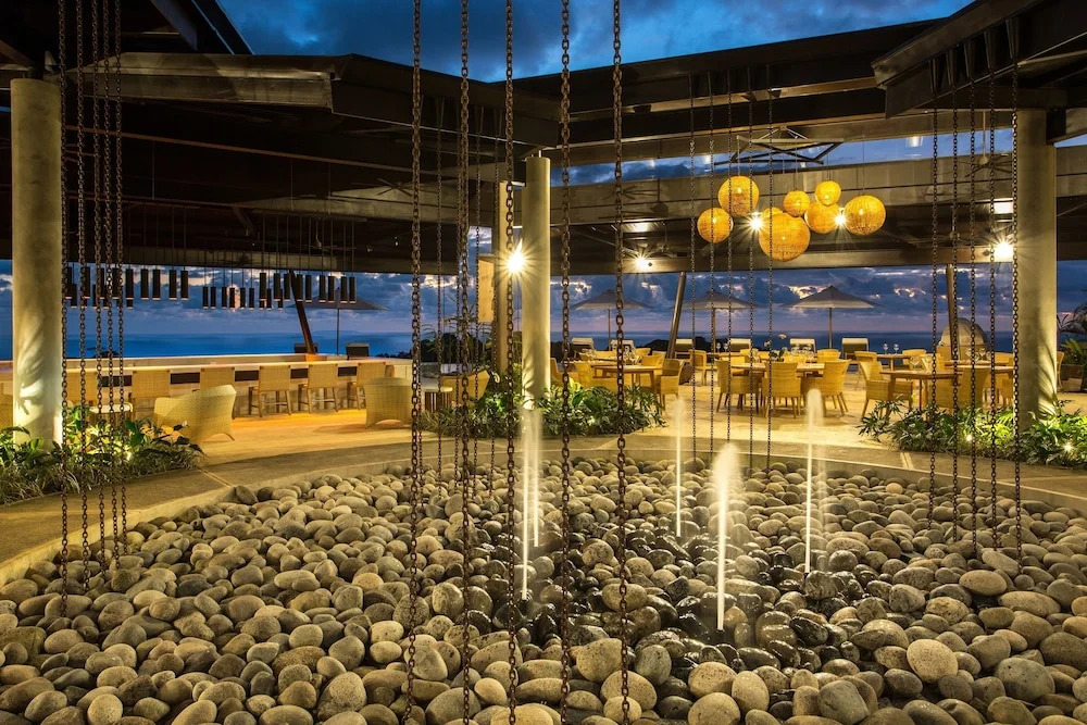 Hotel Three Sixty