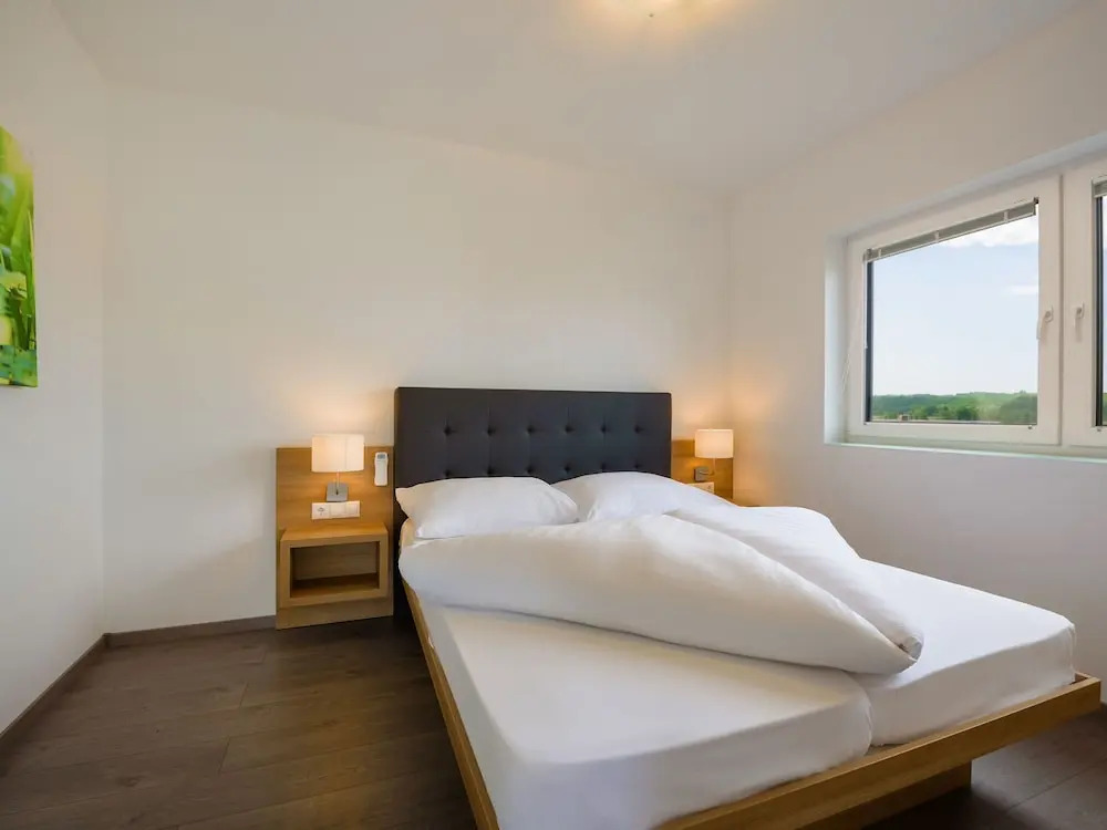 Apartment in Lutzmannsburg With Pool, Balcony, Parking