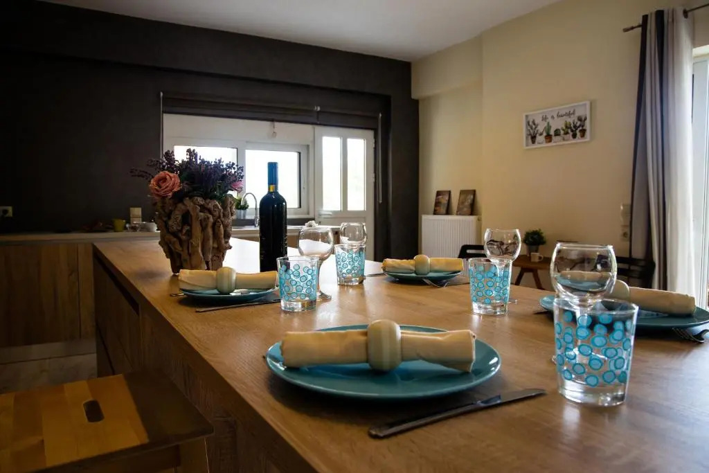 Relaxing family house with garden in Avra, Rafina