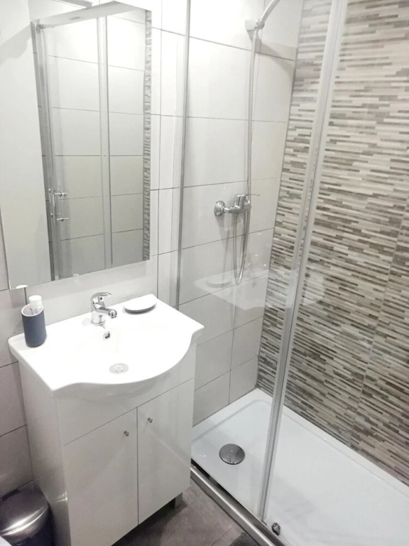 Studio in Estoril, With Wonderful City View and Wifi - 100 m From the