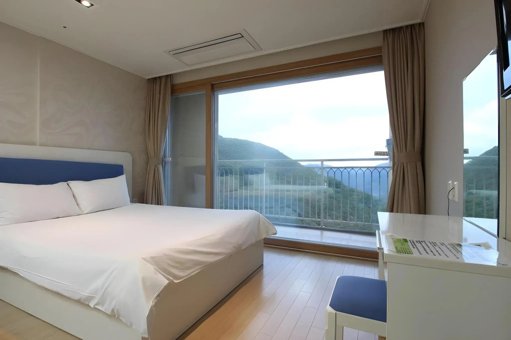 High Castle Resort