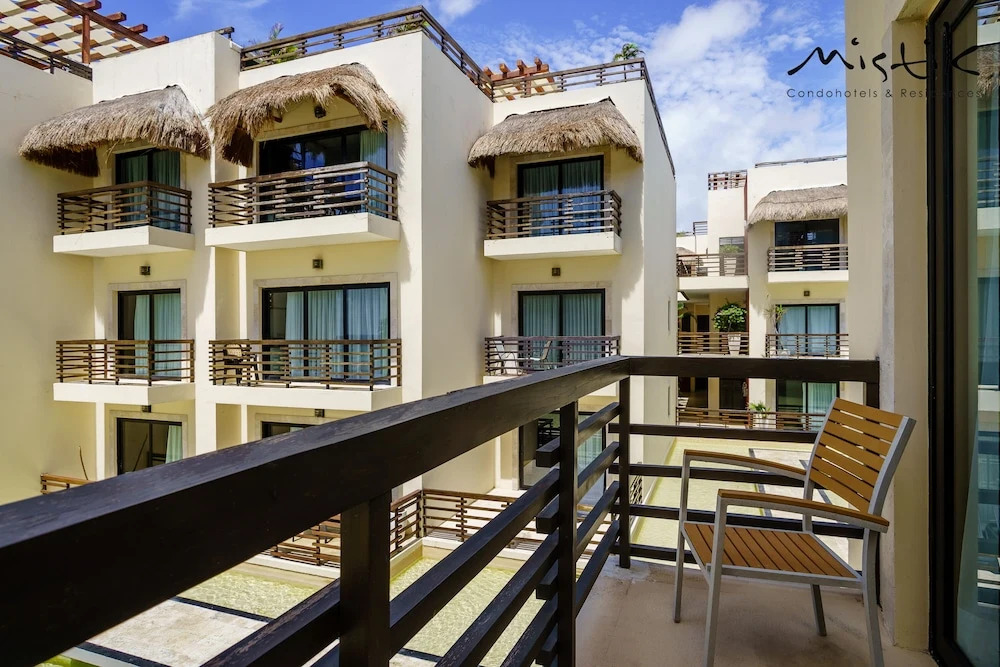 Aldea Thai Playa del Carmen