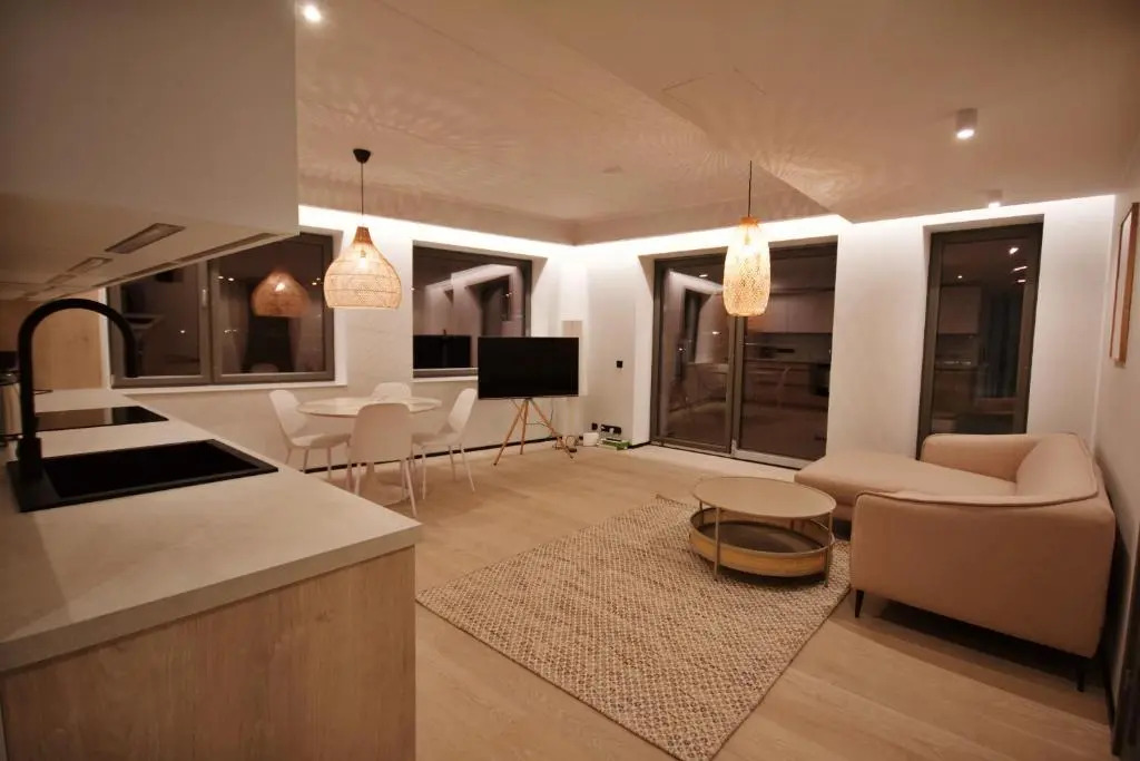 Fabulous Location Apartments Deluxe