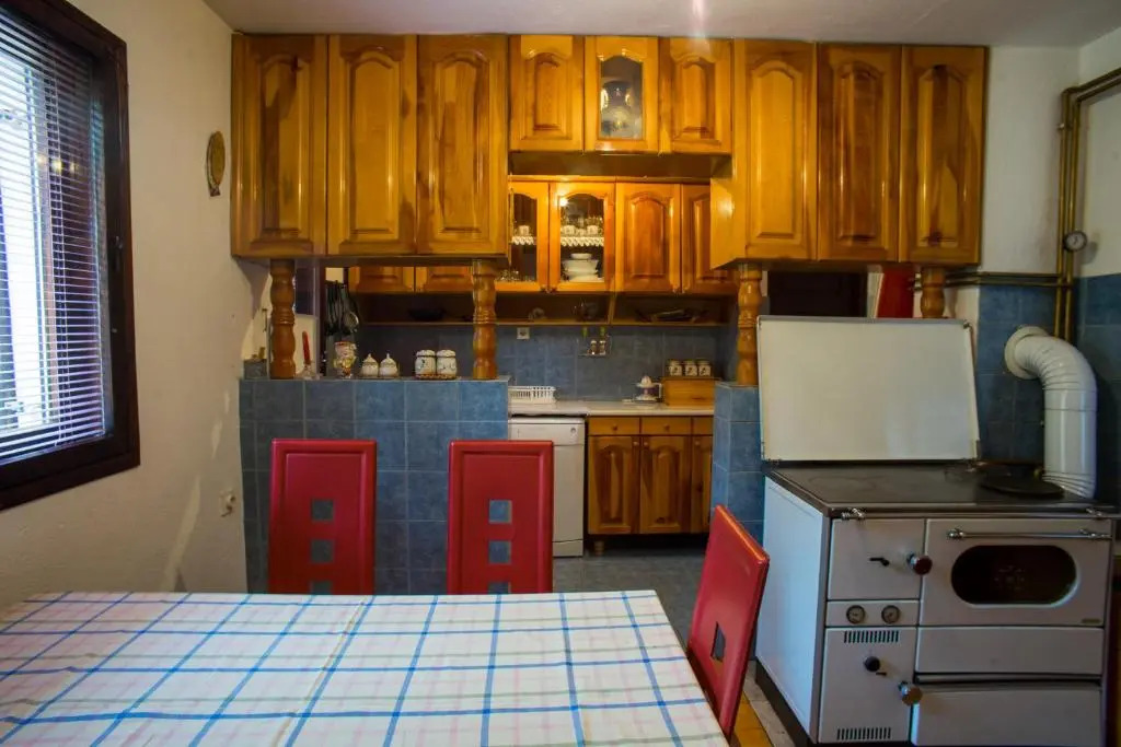 Guest house Jezera